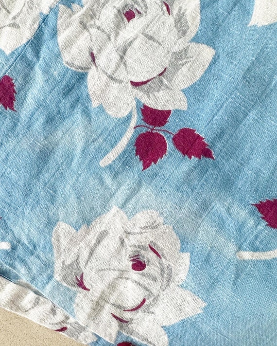 Pretty Powder Blue Rose Print 40s Dress - image 5