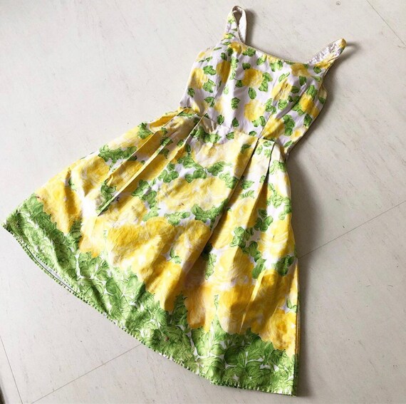Pretty Yellow Roses Dress