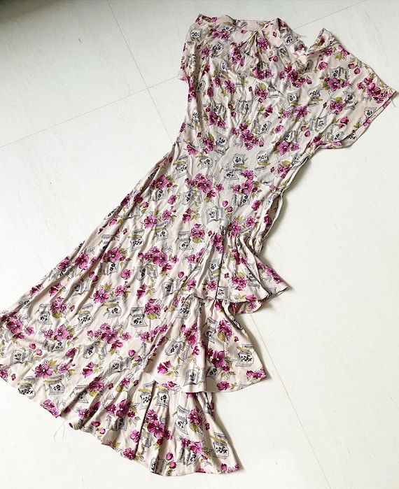 Cool 40s Books Novelty Print Dress