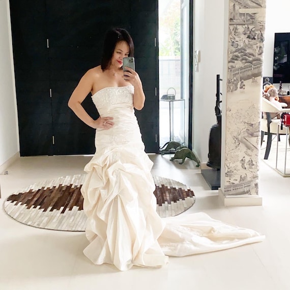 Incredible Victorian Inspired Statement Wedding G… - image 1