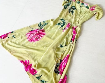 Beautiful 40s Pink Rose Chartreuse Silk Dress