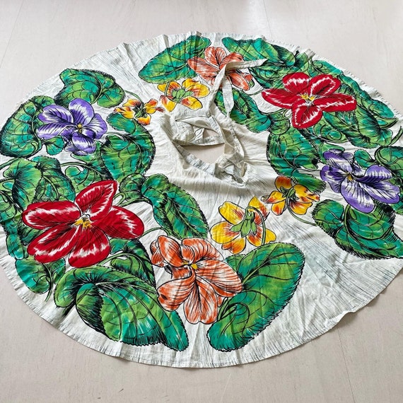 Incredible Statement Floral Mexican Full Circle Sk