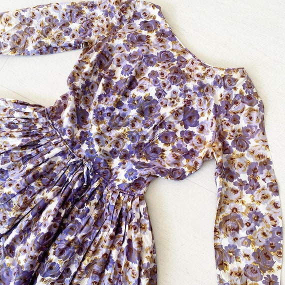 Beautiful Purple Rose Print 50s Dress