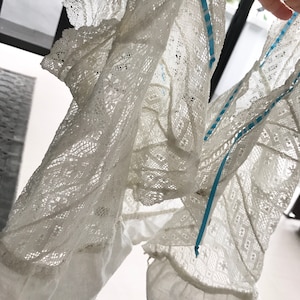 Mint condition Edwardian Lace Top