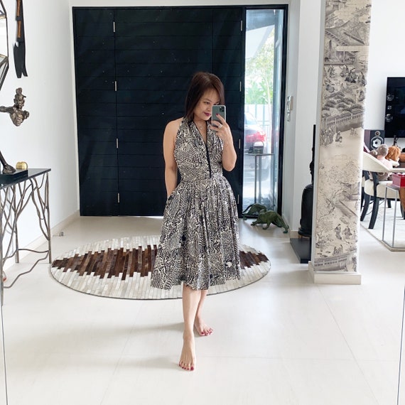 Stunning Black and White Abstract Ladies Novelty Print Halter Dress