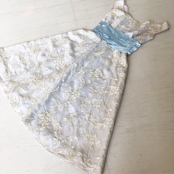 Gorgeous Embroidered Lace Grey Lilac Dress