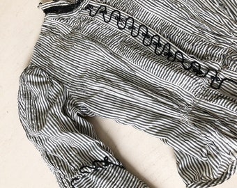 Amazing Victorian Pinstrip Top with Soutache details