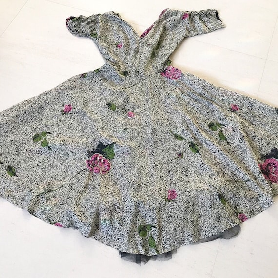 Stunningly Beautiful Rose Print Rose Applique Silk