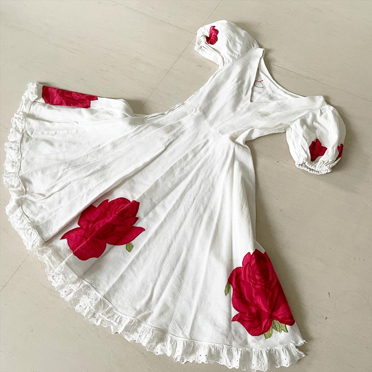RoseMuse Rose print flare dress white Amazon.com: Floral Strapless
