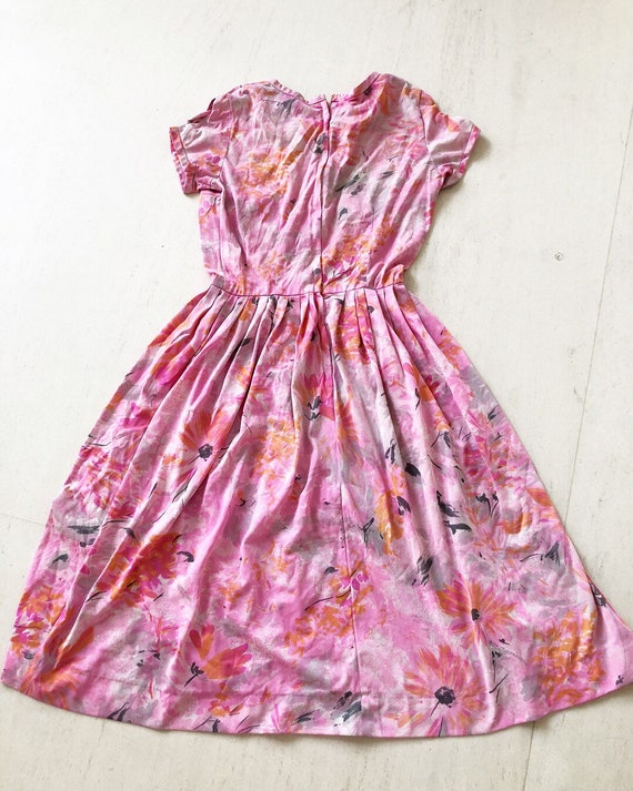 Pretty Late-50s Daisies Sundress