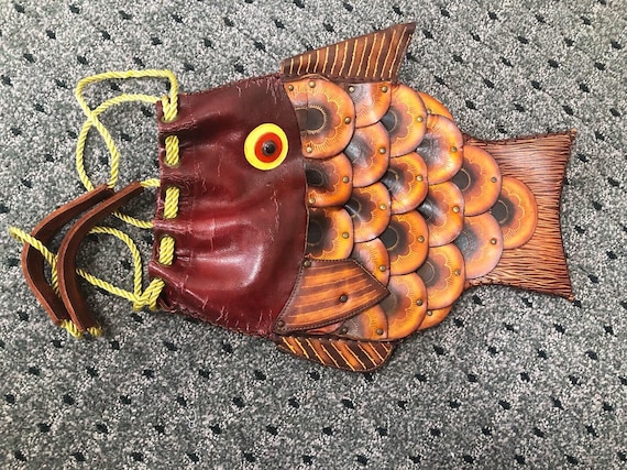 Super Cool Rare Full Leather Novelty Fish Purse