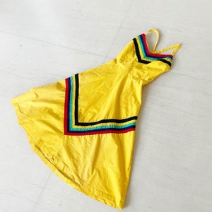 Zomerse Rainbow Cheron zonnejurk