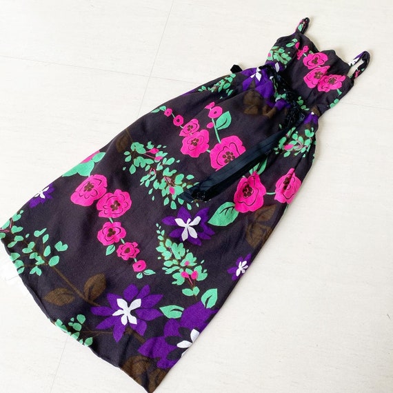 Gorgeous Poppy Flower 60s Maxi Dress