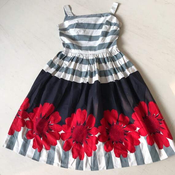 Gorgeous 1950s Floral Border Print Dress - image 2