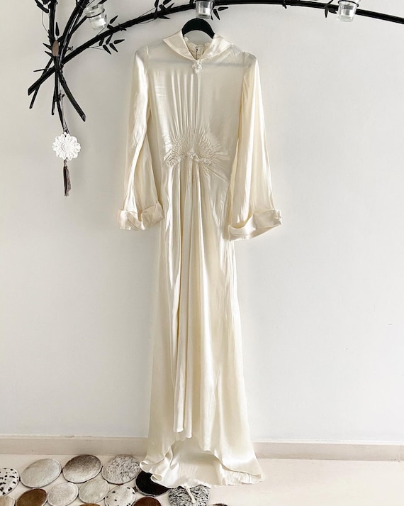 Incredible 1930s Spiderweb Beaded Bias Cut Gown