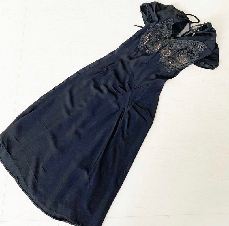 Beautiful Dorothy Ohara Dress With Illusion Neckline and Lace - Etsy