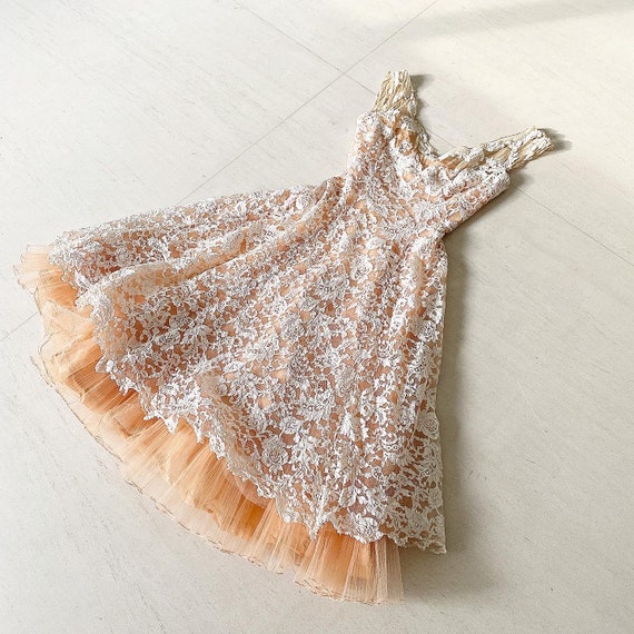Glorious Chantilly Lace Peggy Hunt Dress