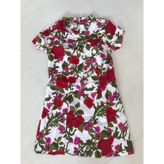 Pretty rose print flocked 1960s dress