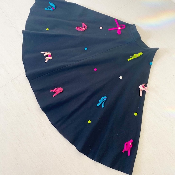 Pretty Rainbow Bow Applique Skirt - image 1