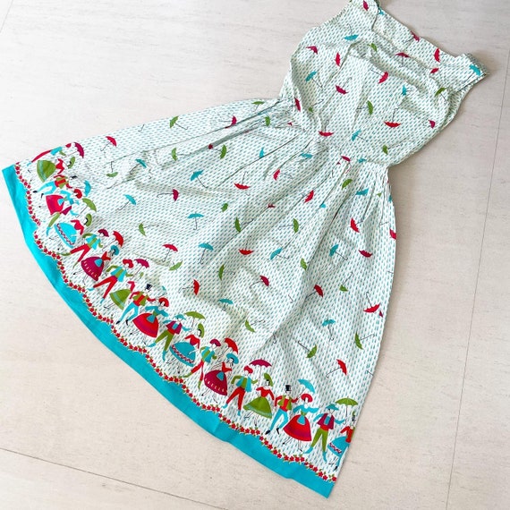 Adorable 50s Umbrella Novelty Print Sundress - image 1