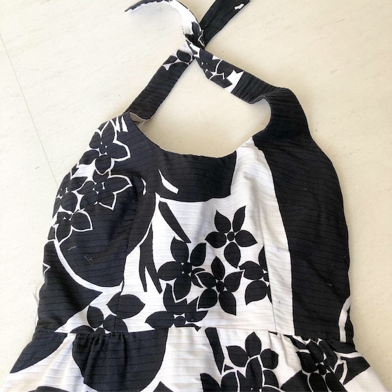 Cool Black and White Hawaiian Dress - image 2