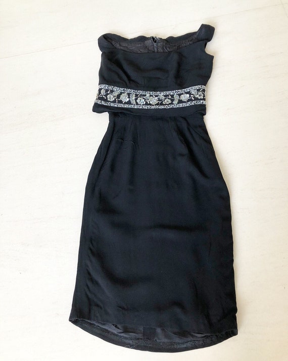 Glamazon 1950s Little Black Wiggle Dress