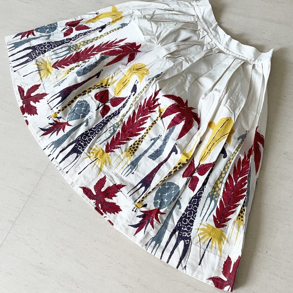 Stunning Giraffe Novelty Print 1950s Skirt