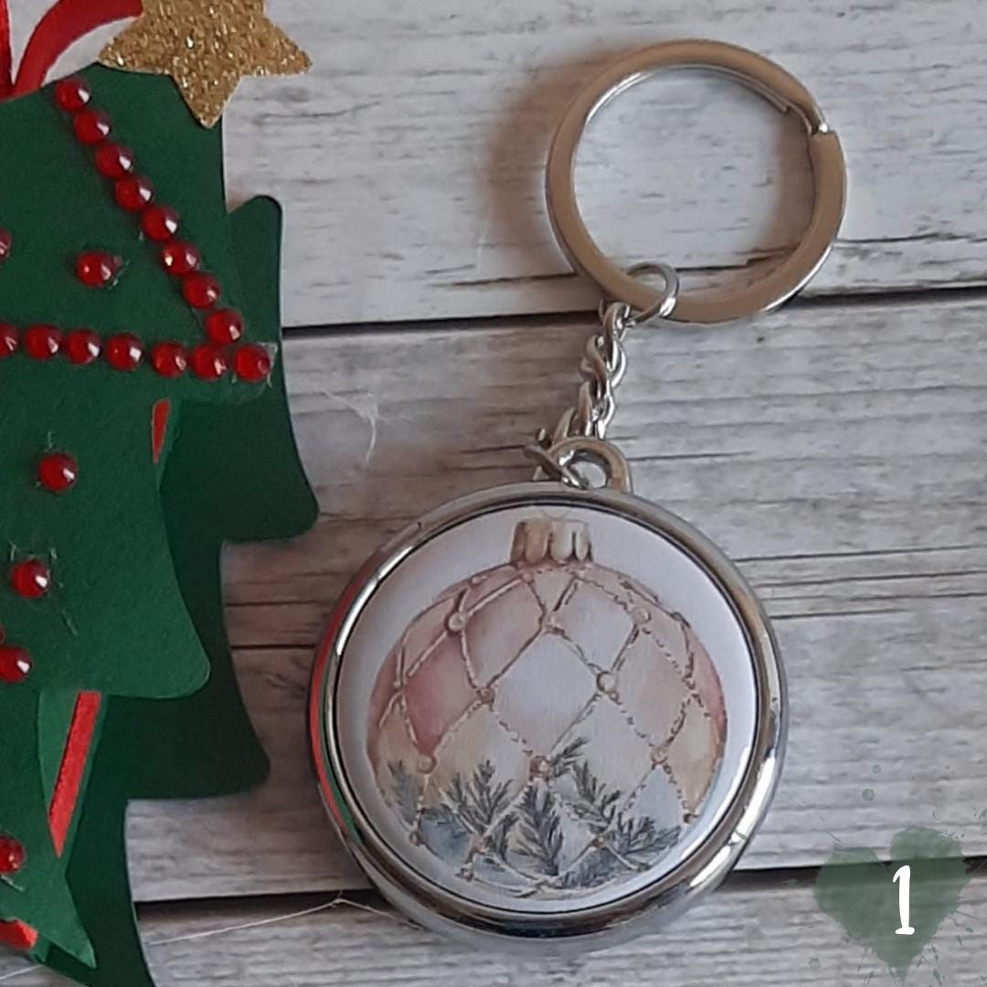 Portachiavi Regalo Per Colleghi JETTOP Con Frase Divertente: Un Lavoro Ci Ha Resi Colleghi, Ma Le Chiacchiere Ci Hanno Resi Amici