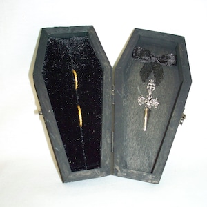 Wedding Ceremony Cross Skull Coffin Goth Wicca Death do us Part Ring Bearer Pillow Box