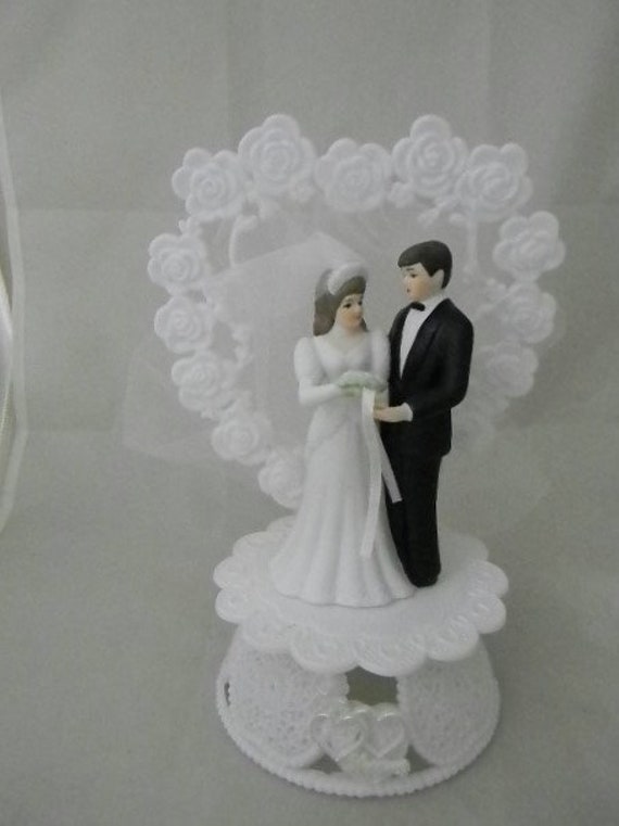 Wedding Party Reception ~Ivory Gown Bride~ Deer Hunter Hunting Cake Topper