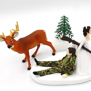 Wedding Reception Party Camo Deer Dark Hair Couple Hunting Hunter Cake Topper