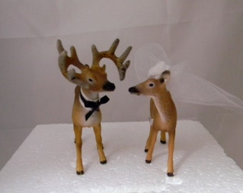 Wedding Reception Party Buck and Doe Deer Swaroski Veil & Garter Hunting Hunter Cake Topper