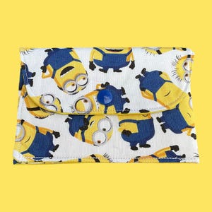 Cartera infantil plegable de tela de algodón con cierre a presión, tarjetero, regalo para calcetín infantil, Minions.