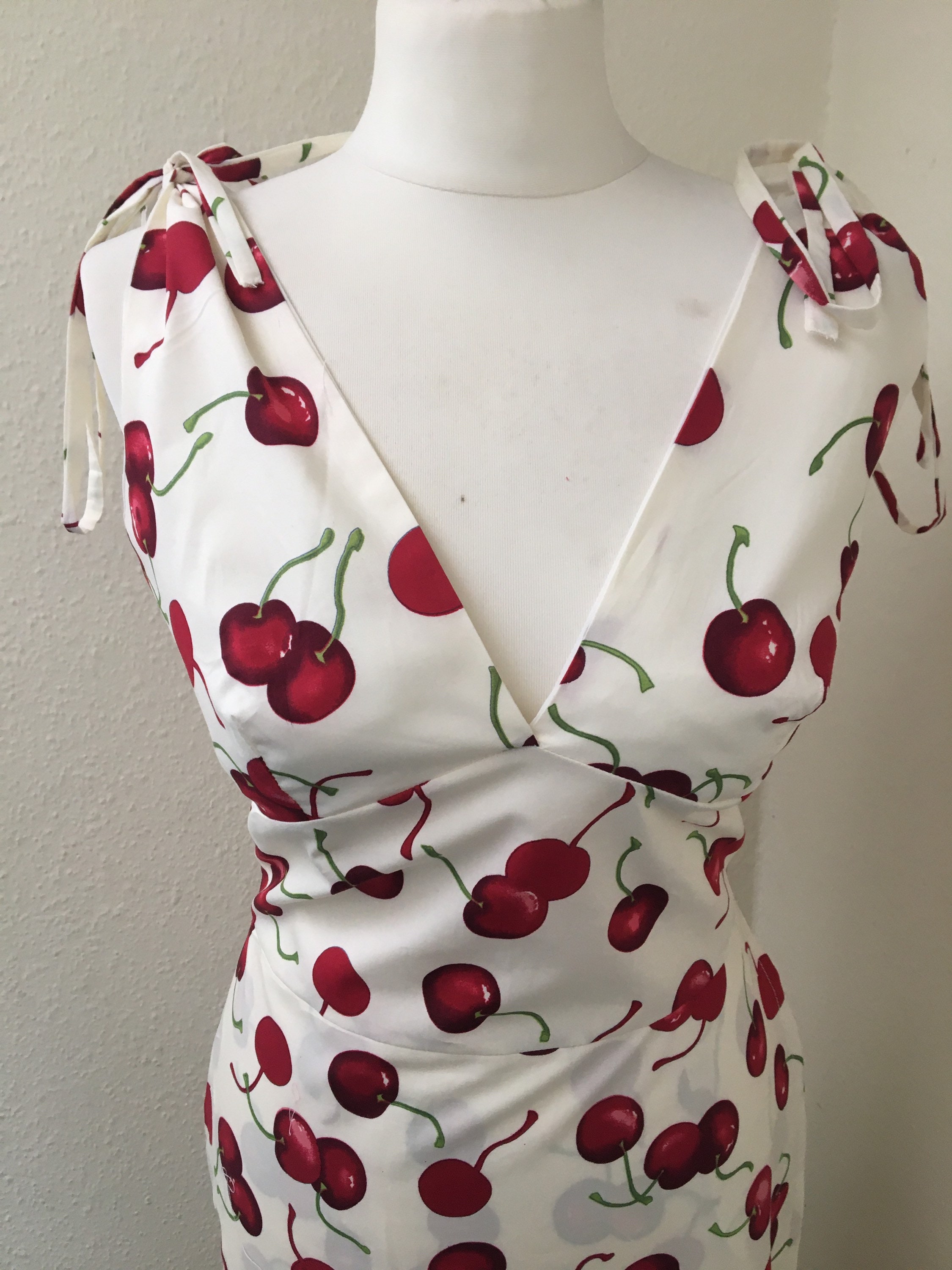 Robe cerise inadaptee des annees 1950 robe tortillee tailles 6 22 Marilyn Monroe Etsy France