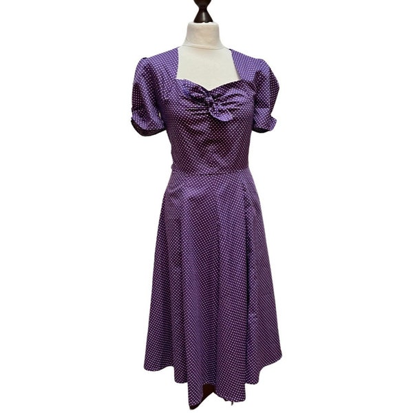 1940s dress, size 8 tea dress, READY NOW, dance, swing, wartime,ww2 dress,vintage dress, purple polka dot