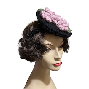 1950’s style ladies hat~ pretty flower hat~fascinator~hand crocheted in England ~percher hat~
