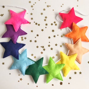 Felt star garland