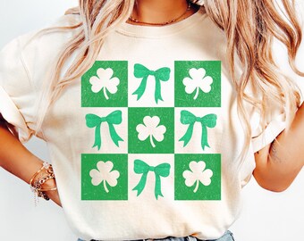 Comfort Colors® Coquette Shamrock Shirt Retro Checkered Saint Patricks Day Tshirt Oversized Trendy Clovers Cute St Patty's Day Shirt Women