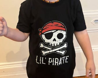 Lil Pirate Toddler Shirt Cute Pirate Shirt for Little Boys Pirate Lover Gift Pirate Theme Party Shirt Pirate Cruise Tshirt Halloween Tee