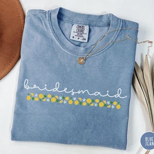 Lemon Bridesmaid Shirt Main Squeeze Shirt Amalfi Theme Lemon Tshirt for Bridal Party Gift Italian Bride Getting Ready Tee