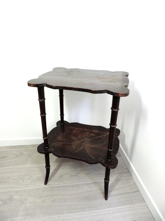 French Antique Napoleon 3 Two-Tiered Engraved Gueridon Side Table