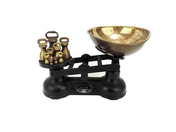 Vintage Cast Iron the Salter Scale Made in England With Brass