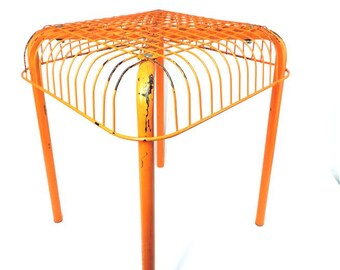 Vintage Vasteron Ikea Orange Wire Stool by Inma Bermúdez and