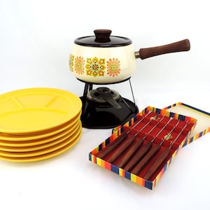 French Vintage 1970s Complete Fondue Set