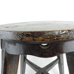 Tabouret de traite vintage français 161/2 de haut en bois massif, tabouret de ferme rustique à 4 pieds image 7