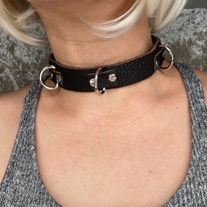 Buffalo leather D ring choker// handmade leather choker// steam punk choker // leather necklace// punk rock choker