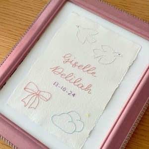Papier en coton brodé personnalisé - Cadeau personnalisé pour bébé, mariage, anniversaire, anniversaire de mariage, chambre de bébé - Broderie souvenir faite main