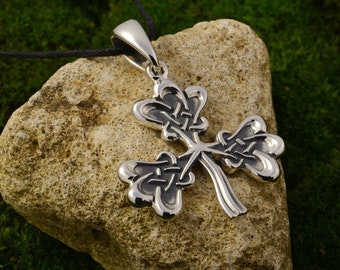 Shamrock necklace sterling silver 925 three leaf clover necklace Irish shamrock jewelry Celtic charm Good luck necklace