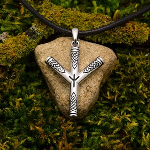 Colgante de runa Algiz plata de ley Runa personalizada Elder futhark Runas nórdicas Collar vikingo Amuleto vikingo Protección de runas Joyería nórdica