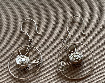 Vintage Sterling Silver buggy earrings